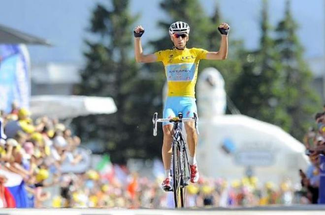 Nibali sumó su cuarta etapa en la cima de Hautacam.