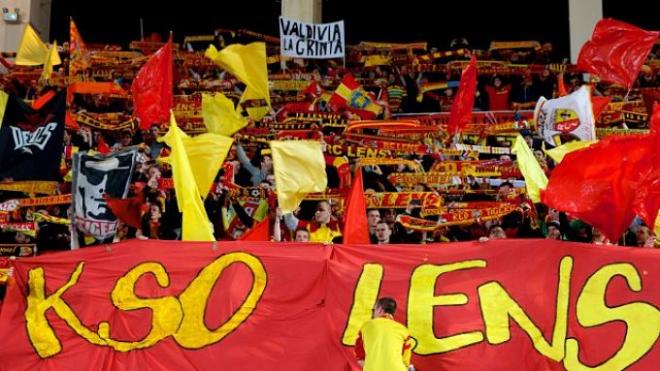 Aficionados del Lens francés.