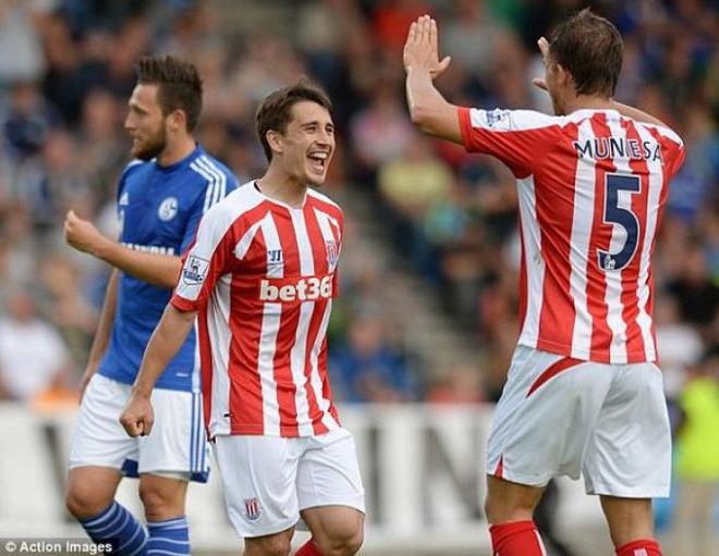 Bojan y Muniesa jugarán esta temporada en el Stoke City.