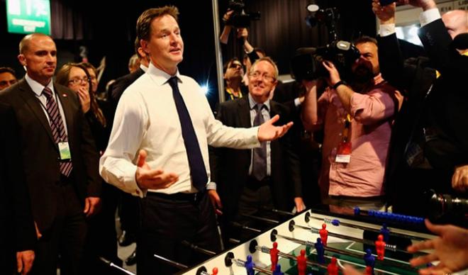 Nick Clegg, viceprimer ministro británico, aboga por el cambio de sede.