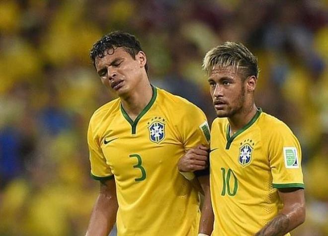 Neymar sustituirá a Thiago Silva.