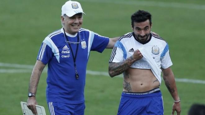 Lavezzi y Sabella, durante un entrenamiento.