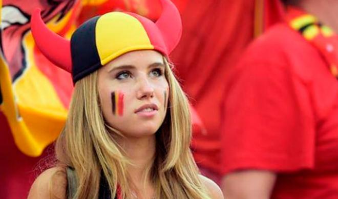 La aficionada belga, en las gradas de Maracaná.