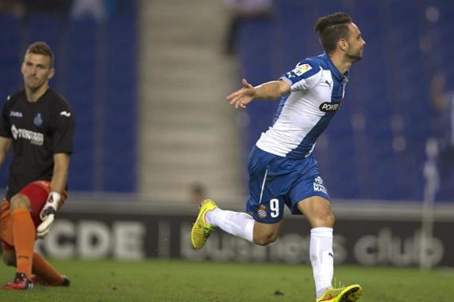 Sergio García celebra el primer gol del Espanyol.