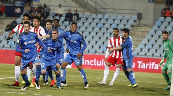 Getafe y Almería en el partido de la primera vuelta.
