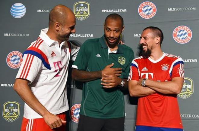 Henry, junto a Guardiola y Ribery.