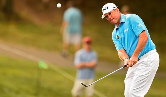 El inglés Lee Westwood acabó la primera vuelta con -6.