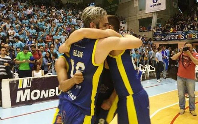 El Ourense se impuso en el quinto partido de la final.