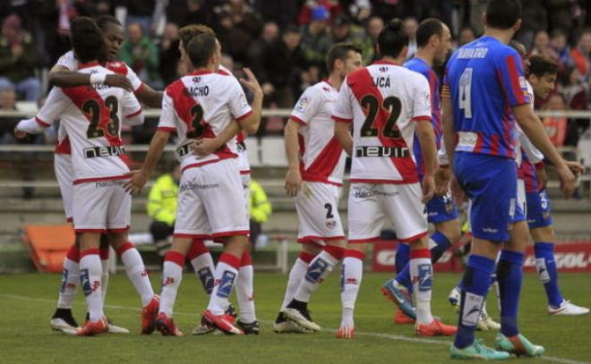 Fiesta de Bueno y triunfo del Rayo.