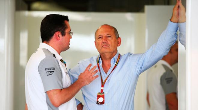 Eric Boullier y Ron Dennis, de McLaren