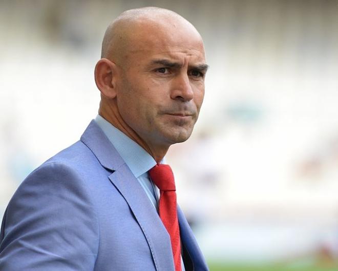 Paco Jémez, durante un partido en Mestalla