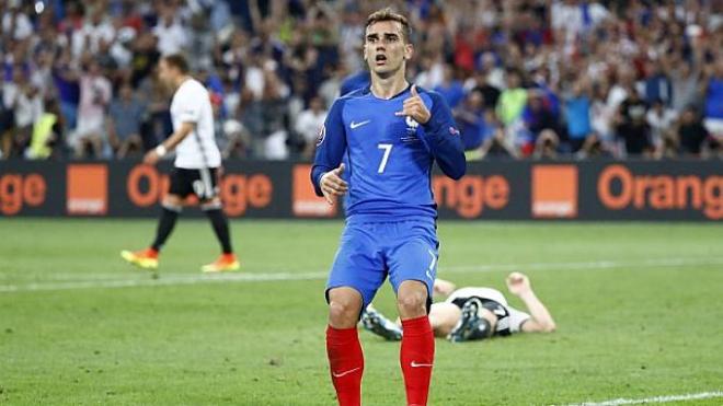 Griezmann celebra el segundo de sus goles ante Alemania.