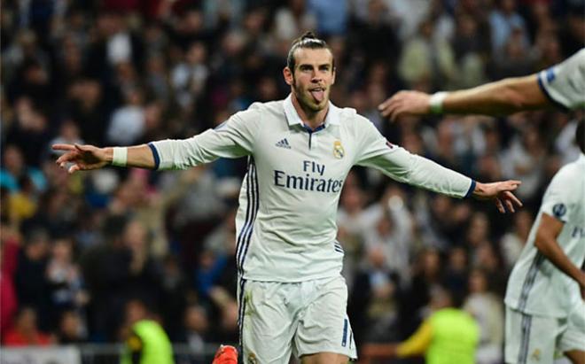 Bale celebra un gol con la camiseta madridista.