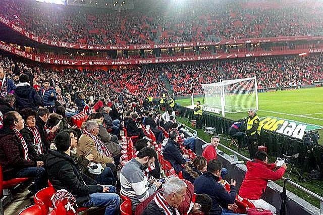 Imagen de San Mamés, durante el Athletic-Málaga.