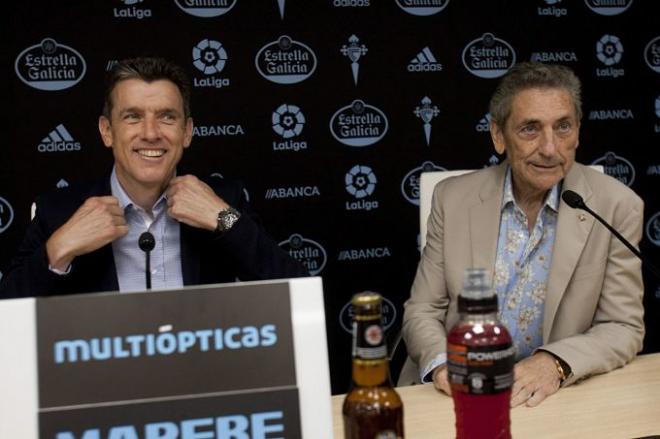 Unzué y Mouriño, en su presentación con el Celta (Foto: EFE).
