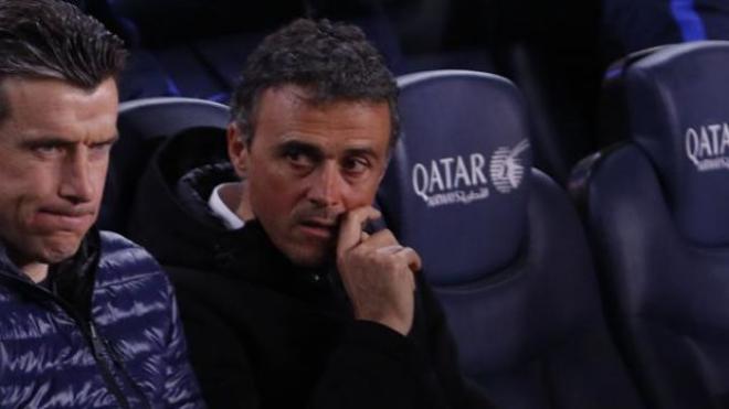 Luis Enrique, con Unzué en el banquillo.