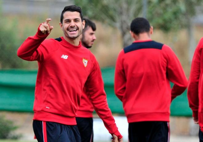 Vitolo será la principal novedad en la convocatoria