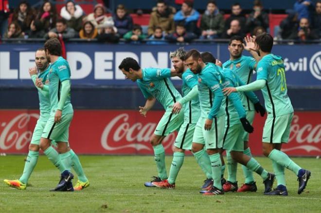 Luis Suárez y Messi encarrilan el triunfo culé.