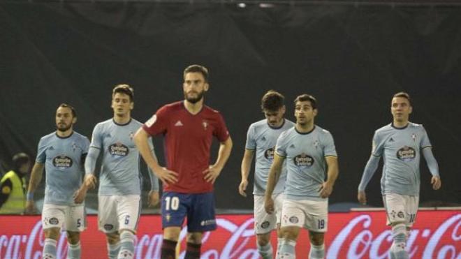 Los jugadores del Celta celebran el 2-0.