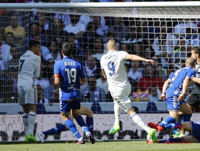 Así marcó Karim Benzema el primer tanto del partido.