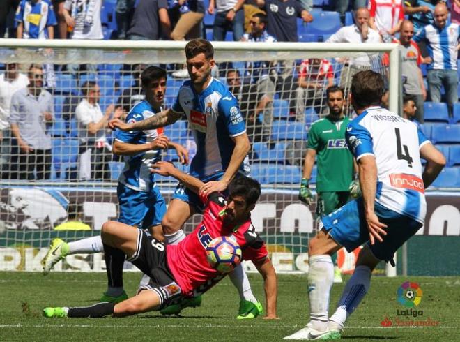 Imagen del choque entre el Espanyol y el Alavés (1-0).