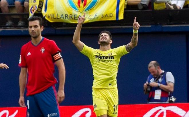 Alexandre Pato celebra el primero de los goles locales.