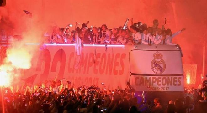 El Real Madrid celebra su liga número 33.