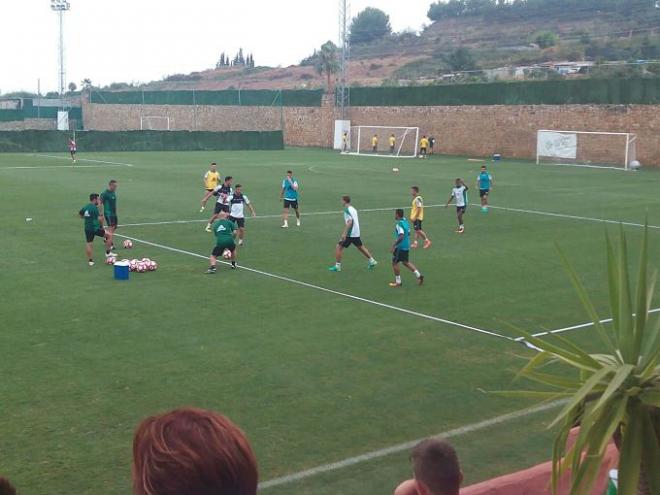 Imagen del entrenamiento del Betis.