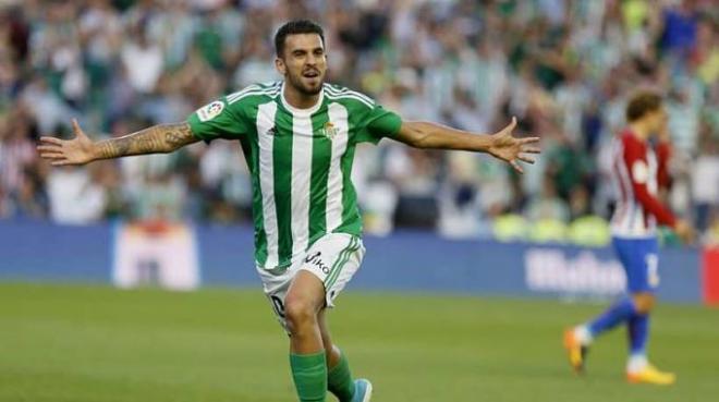 Ceballos celebra un gol de la pasada temporada ante el Atlético.