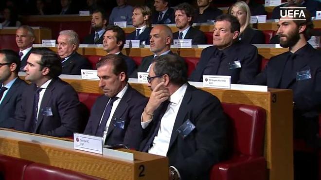 La delegación sevillista presente en Nyon (Foto: UEFA).