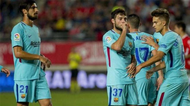 Arnaiz celebra su gol con el Barcelona.