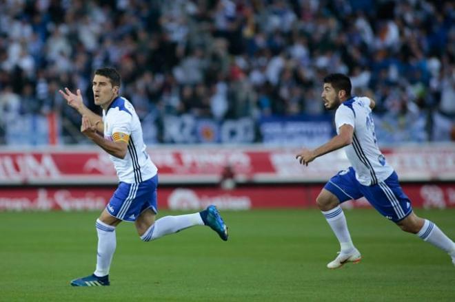 Zapater celebra su gol en el Numancia 1-1 Zaragoza.