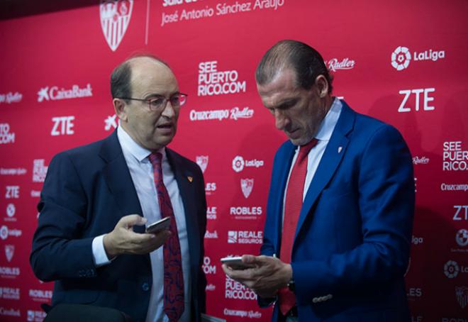 Castro y Arias están inmersos en la elección del nuevo entrenador.