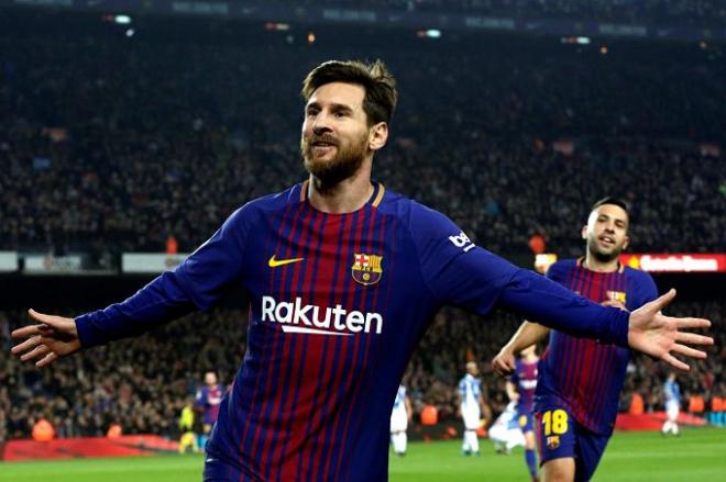 Messi celebra el gol que da el pase al Barça.