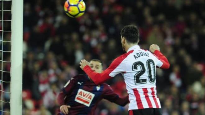 Aduriz y Kike García anotaron los goles del partido.