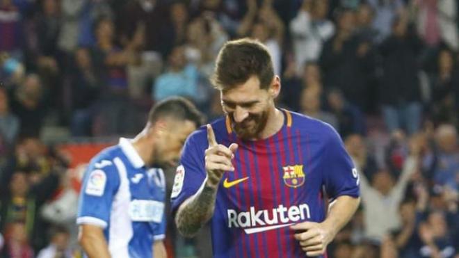 Messi celebra uno de los goles.