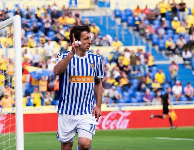 Oyarzabal celebra su gol ante Las Palmas.