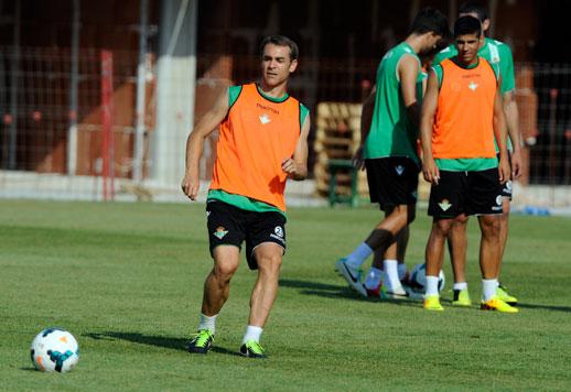 Nacho, en un entrenamiento del Betis.