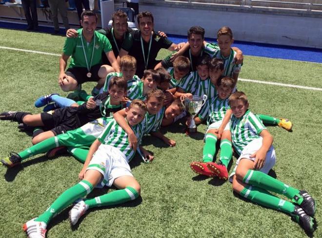 El Alevín A del Betis, campeón de Andalucía.