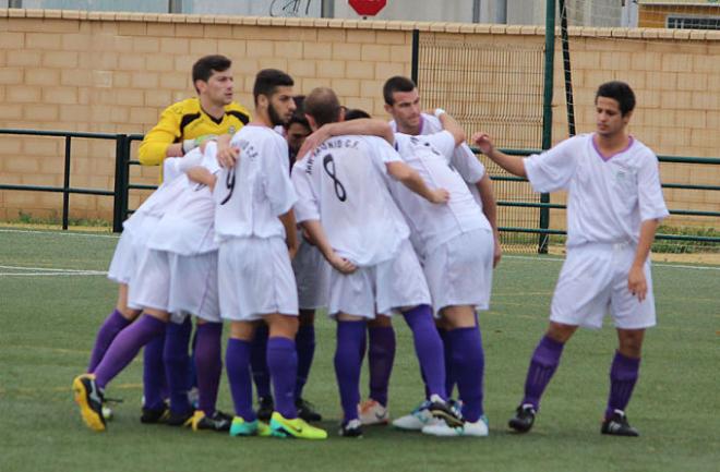 El San Antonio-Paradas el único partido que se jugará el domingo por la tarde