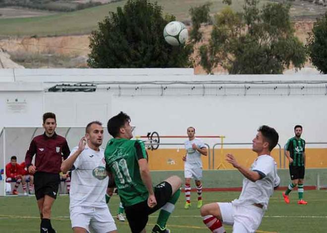 Golpe sobre la mesa del Utrera para seguir luchando por el ascenso