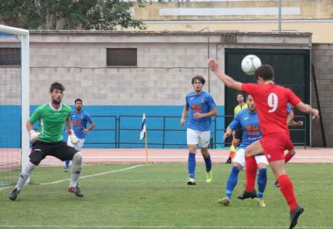 El Utrera cayó en el Felipe del Valle (Foto: JL Mitchell)