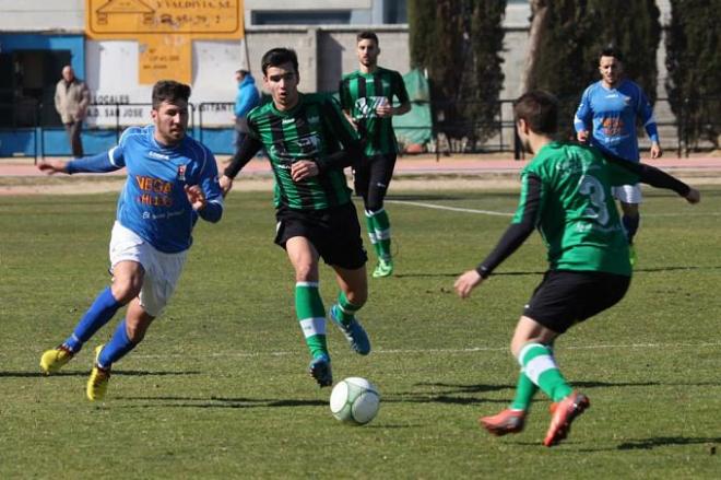 El San José se lleva el duelo sevillano frente al Pedrera (Foto: Antonio Borrego).