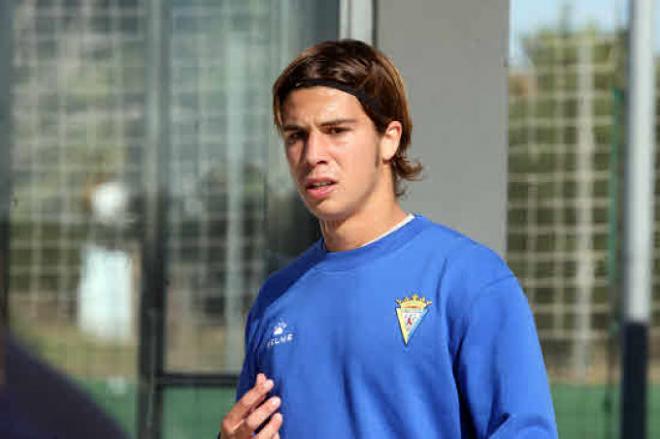 Armario cuando estaba en la cantera del Cádiz