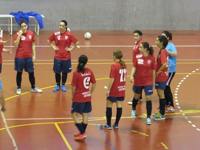 El equipo femenino del Estudiantes.