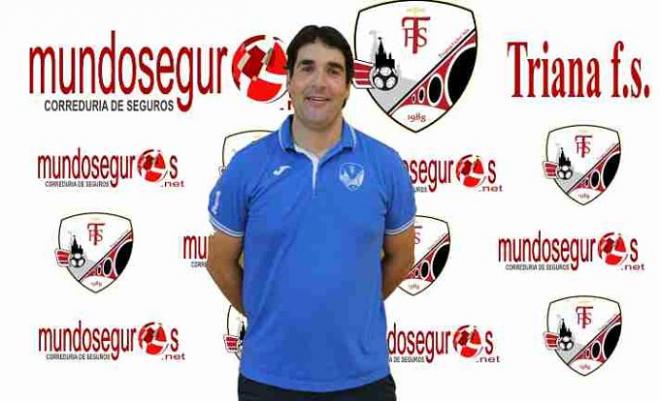 Víctor Vizuete, entrenador del Mundoseguros Triana