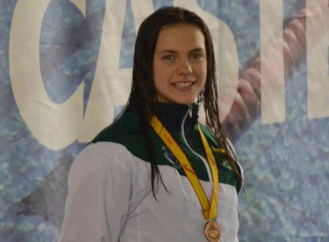 Laura Yus, futuro de la natación andaluza.