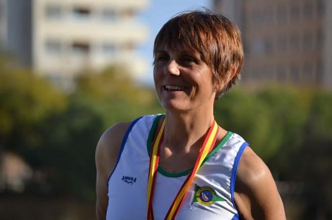 Carmen Morgado, tras ganar una de las medallas.