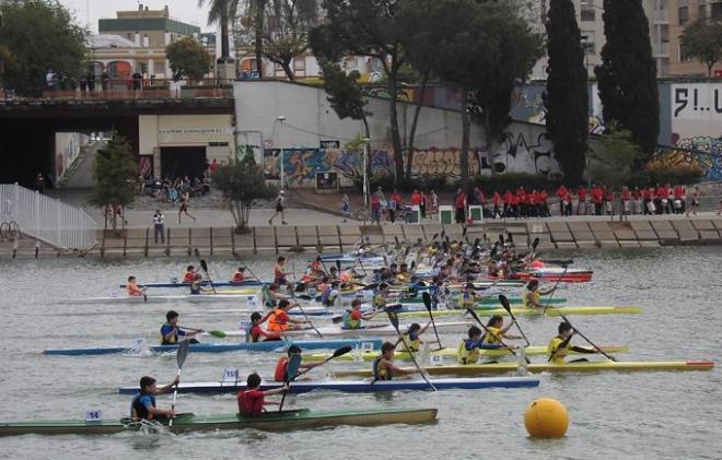 Salida del Campeonato de Andalucía de barcos por equipo.