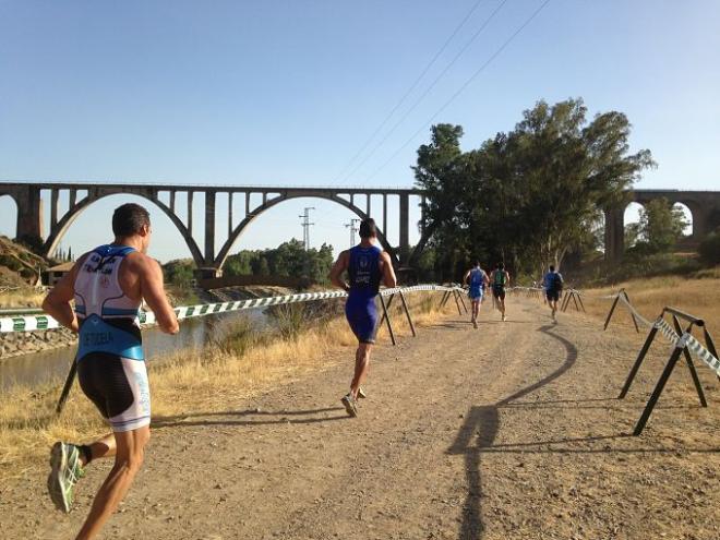 Se acerca el Triatlón.